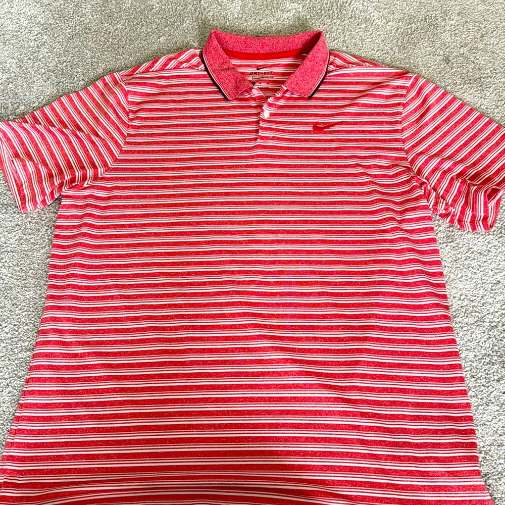 NWOT XL Nike Dri-Fit Golf Shirt